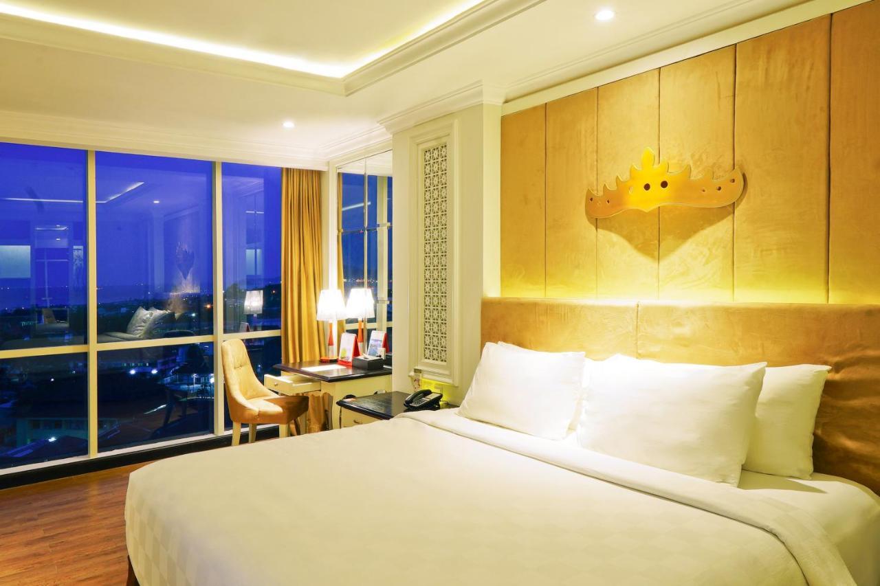 Swiss-Belhotel Lampung Bandar Lampung Esterno foto