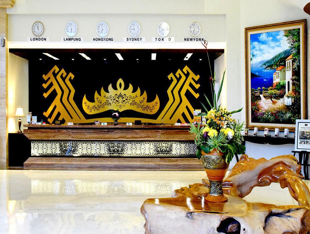 Swiss-Belhotel Lampung Bandar Lampung Esterno foto